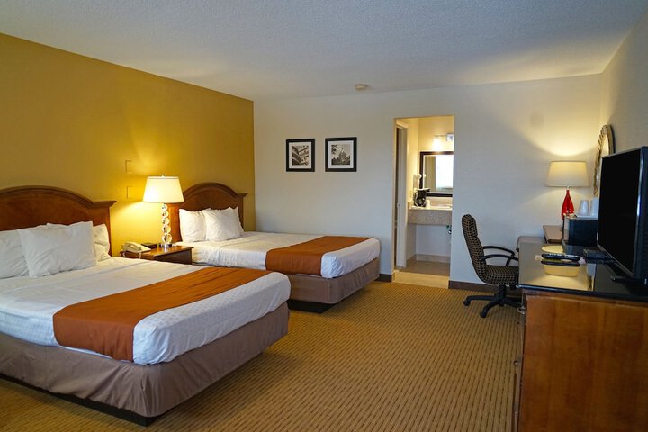 Room 18 of 42