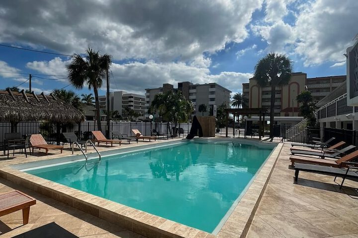 Holiday Isles Resort