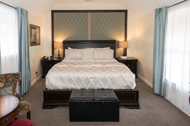 Room 10 of 39