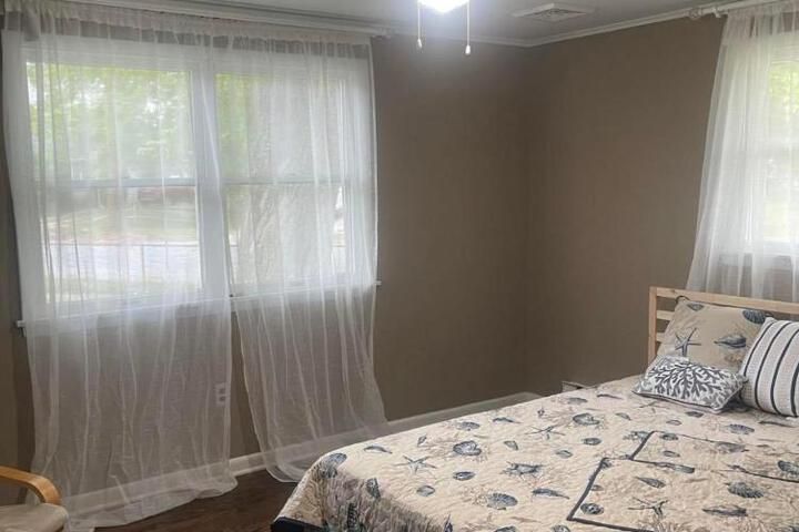 Three Bedroom House - Cape May short walk to the Bay