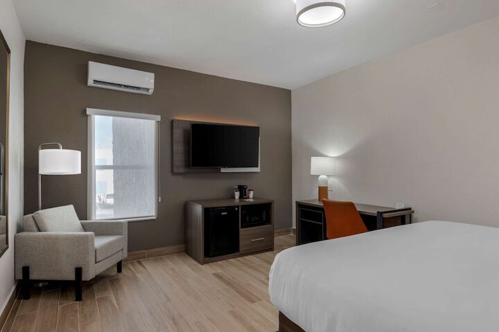 Room 40 of 59