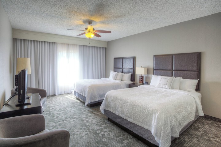 Room 9 of 28