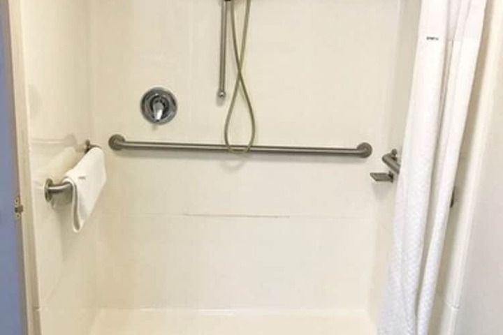 Room 42 of 53
