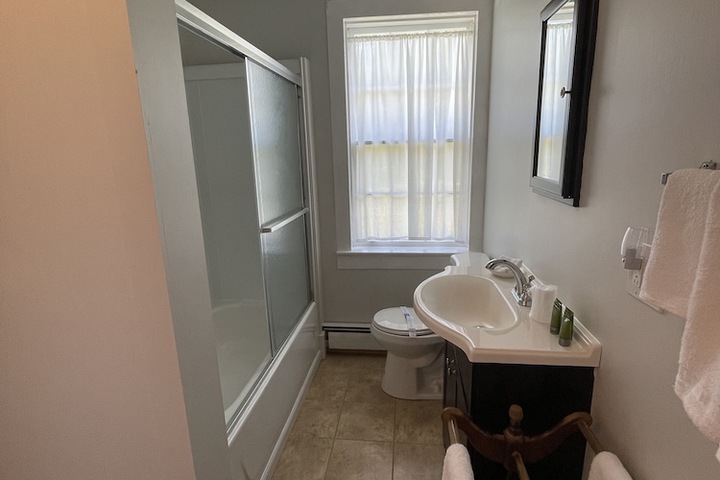 Room 25 of 43