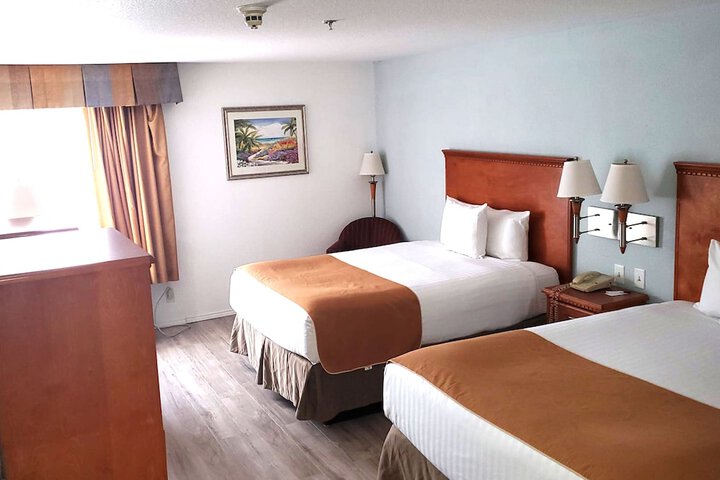 Room 13 of 42