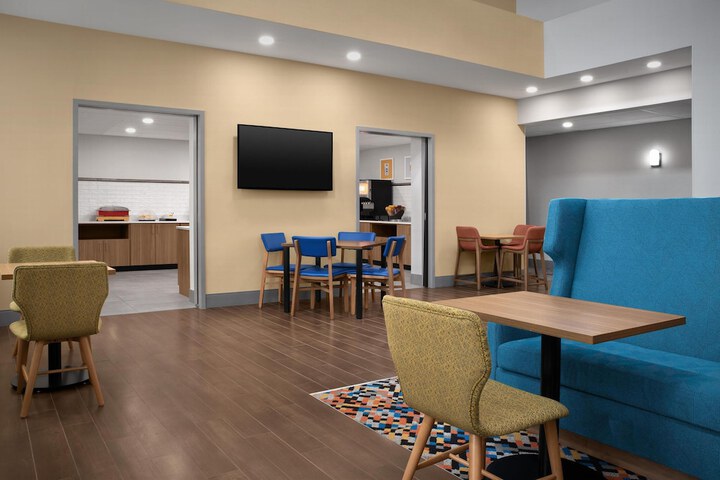 Hampton Inn & Suites Tupelo / Barnes Crossing