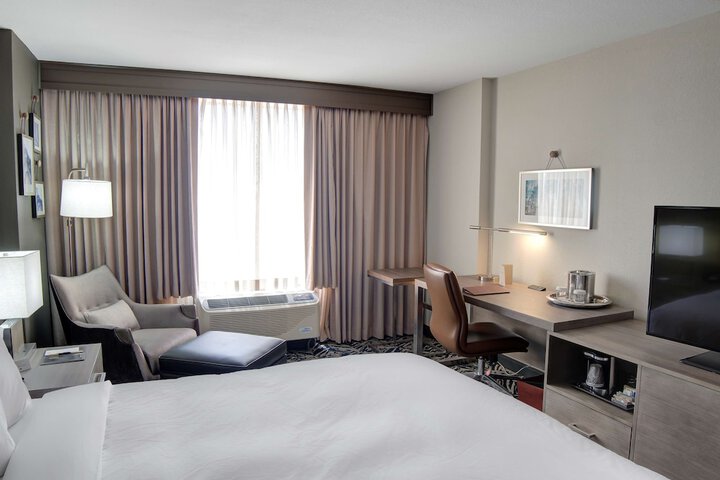 Doubletree by Hilton Harrisonburg