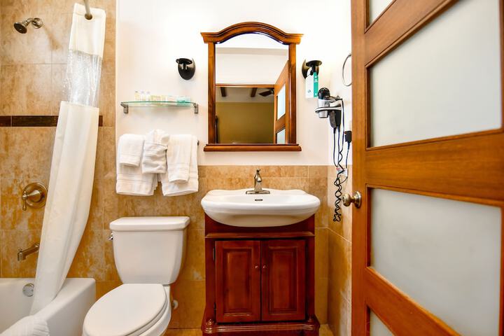 Room 20 of 31