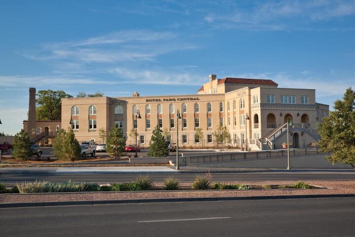 Hotel 5 of 31