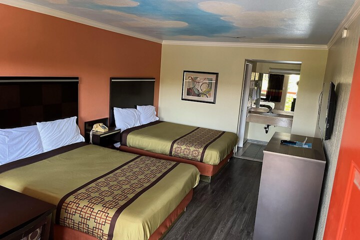Rivera Inn & Suites Motel Pico Rivera