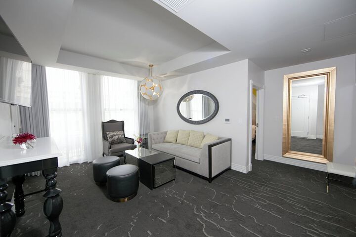 Elyton Hotel Autograph Collection by Marriott
