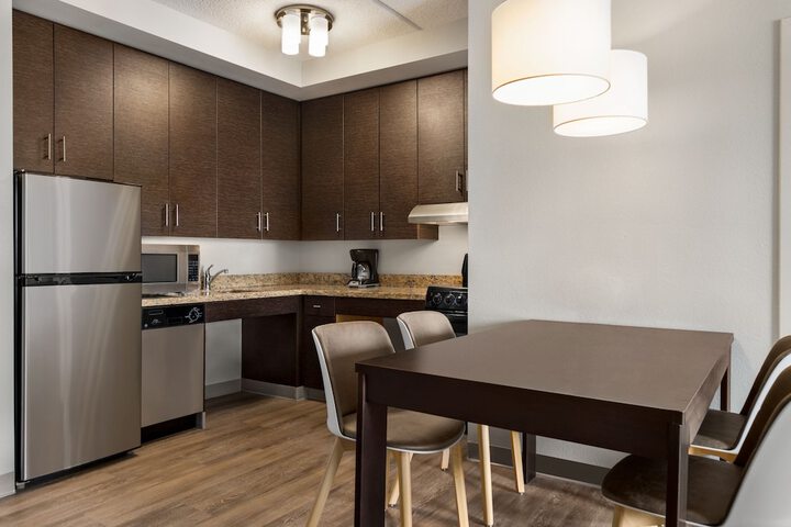 Towneplace Suites by Marriott Harrisburg West / Mechanicsburg