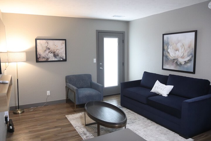 Room 14 of 61