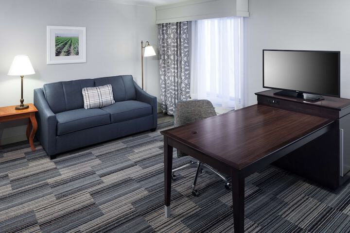 Room 19 of 49