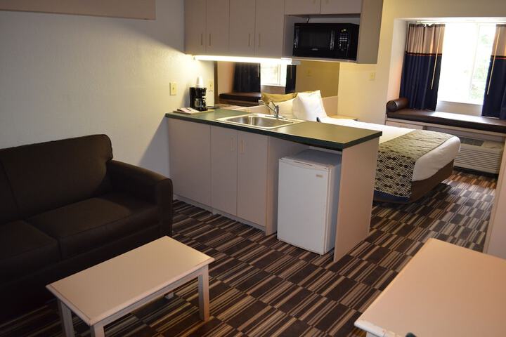 Stay Express Inn & Suites Atlanta