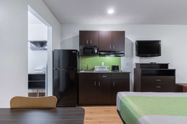 Room 42 of 48