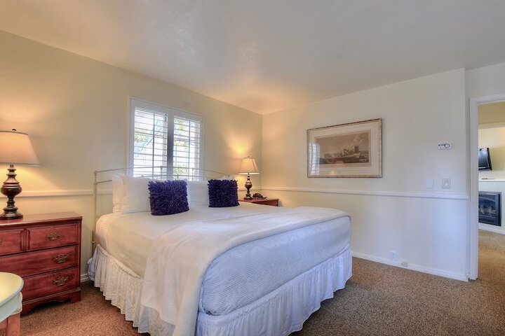 Room 15 of 78