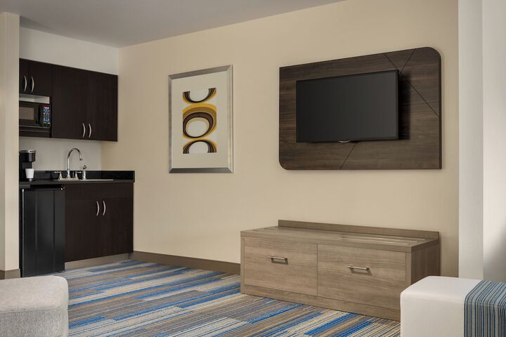 Room 44 of 105