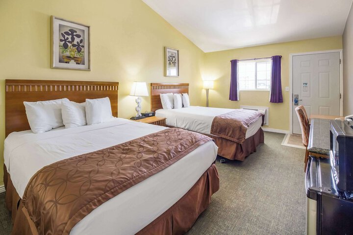Room 40 of 47