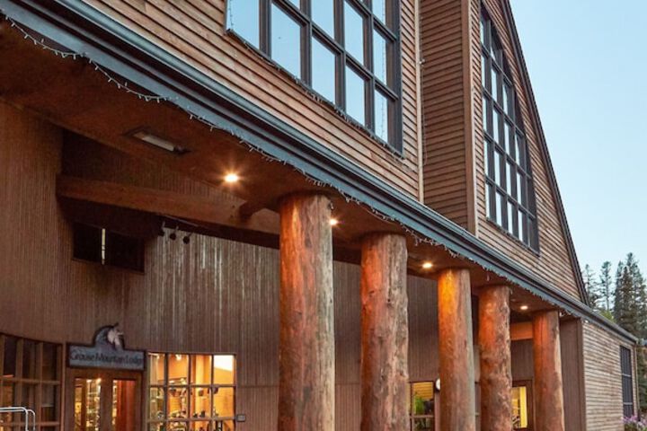 Grouse Mountain Lodge