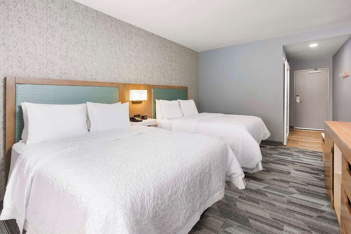 Hampton Inn Bellingham Airport
