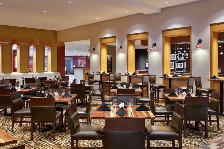 DoubleTree by Hilton Houston Intercontinental Airport