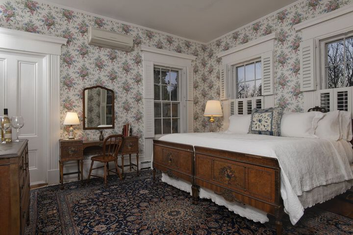Liberty Hill Inn