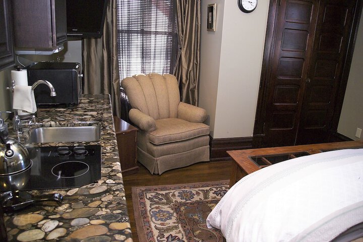 Room 61 of 160