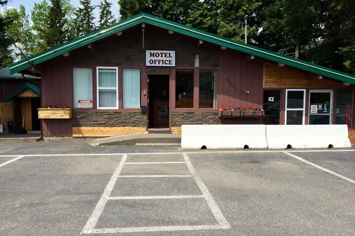 Copper River Motel