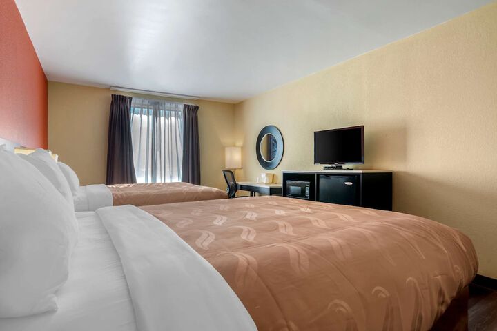 Room 8 of 30