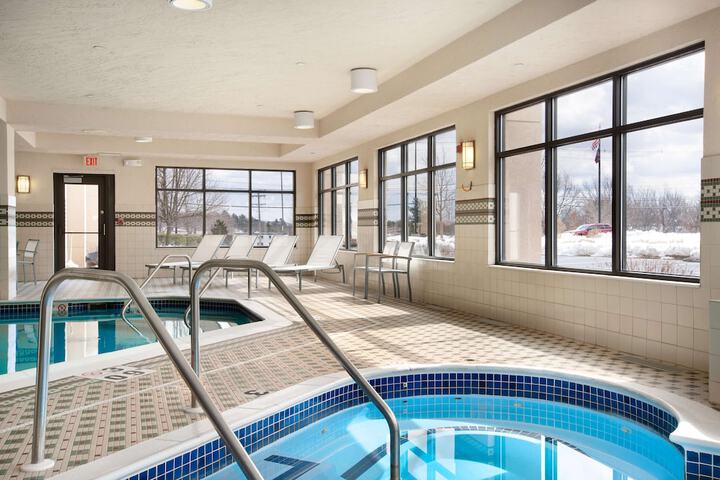 Pool 5 of 21