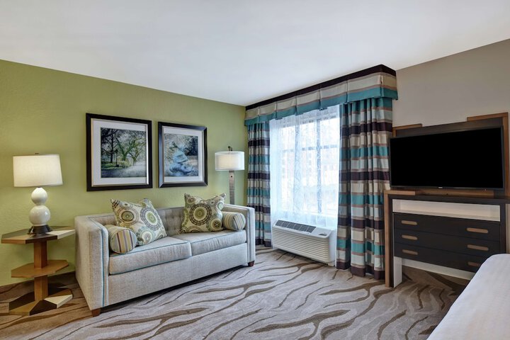 Room 17 of 45