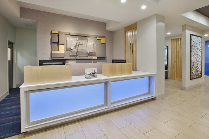Hotel Interior 11 of 44
