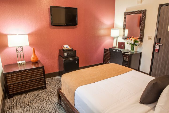 Room 29 of 71