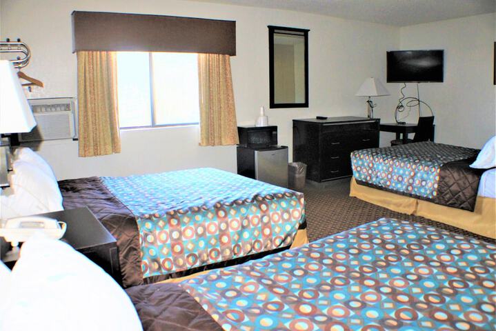Room 25 of 27