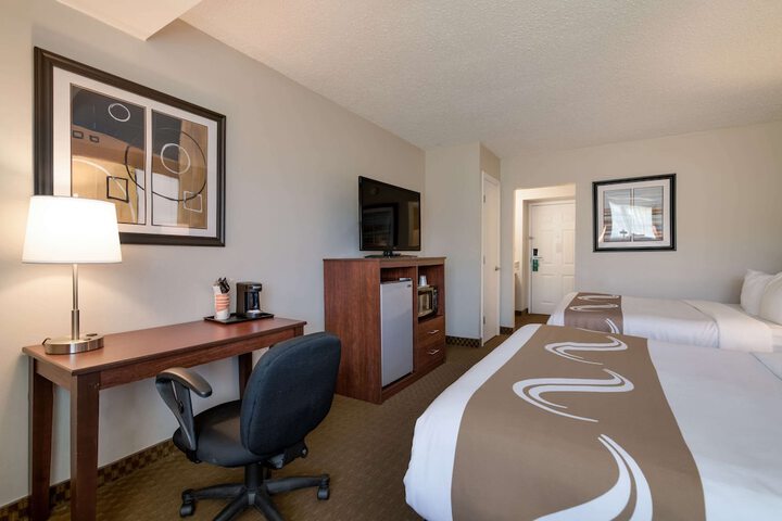Room 29 of 40