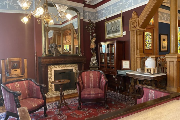 Lounge 78 of 78