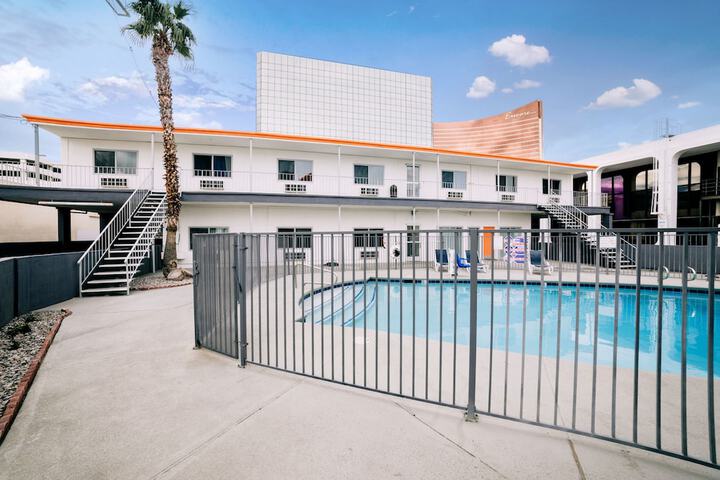 Pool 3 of 18