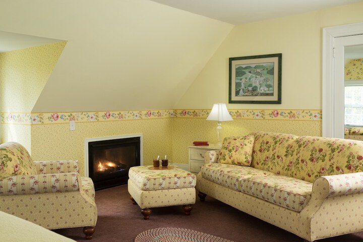 Room 60 of 75