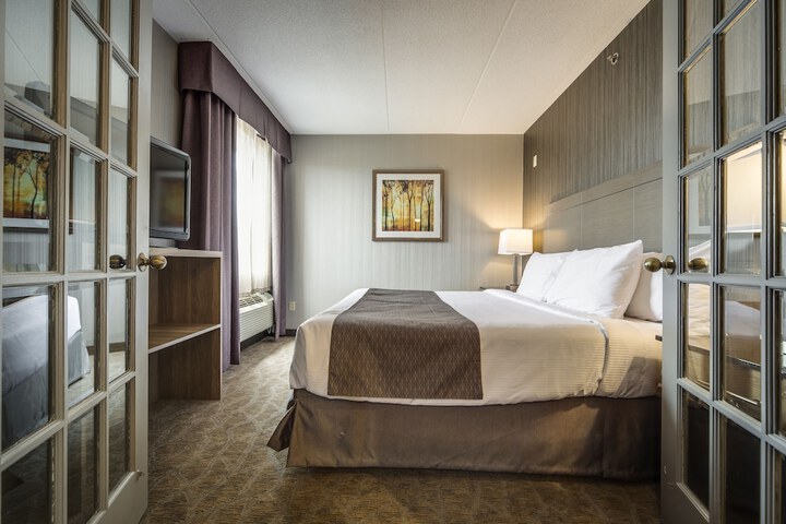 Room 29 of 61