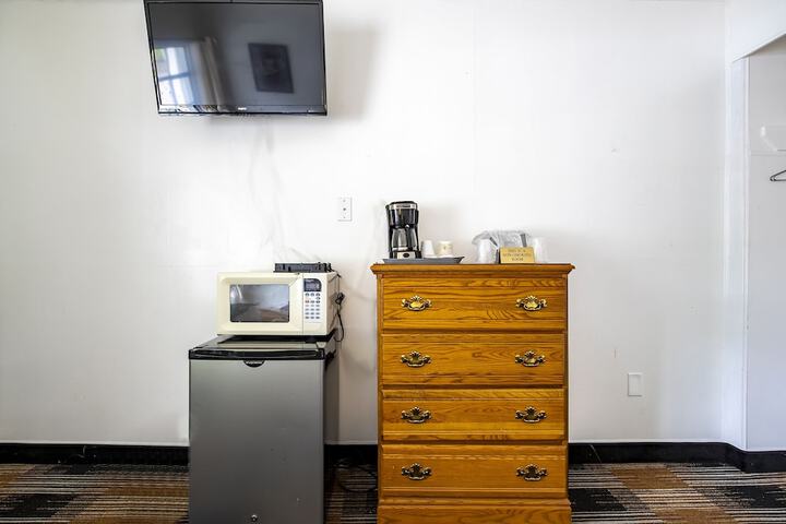 Room 54 of 74