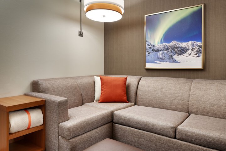 Room 18 of 35
