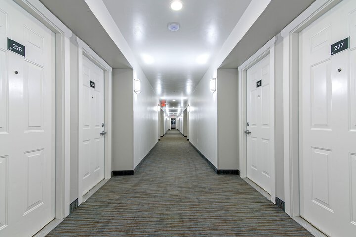 Ballroom/Hall 82 of 109