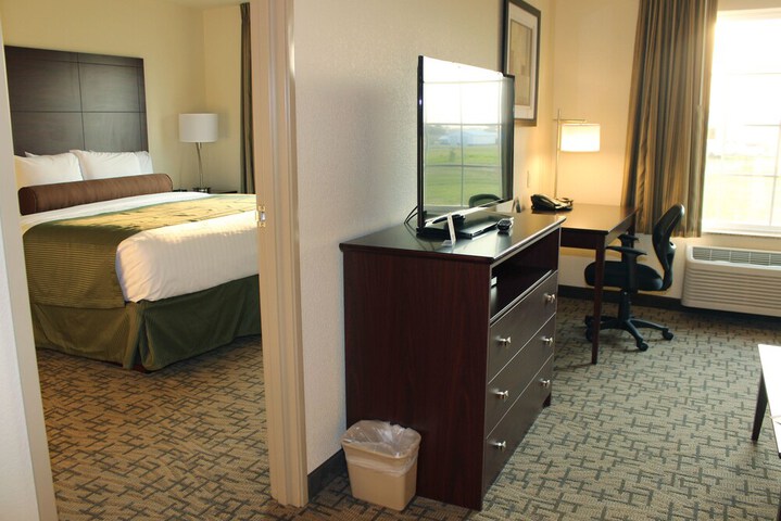 Cobblestone Inn & Suites - Lamoni