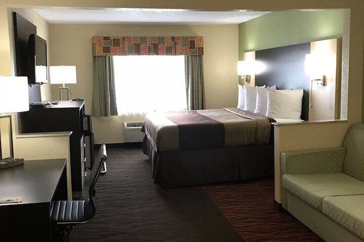 Room 19 of 21