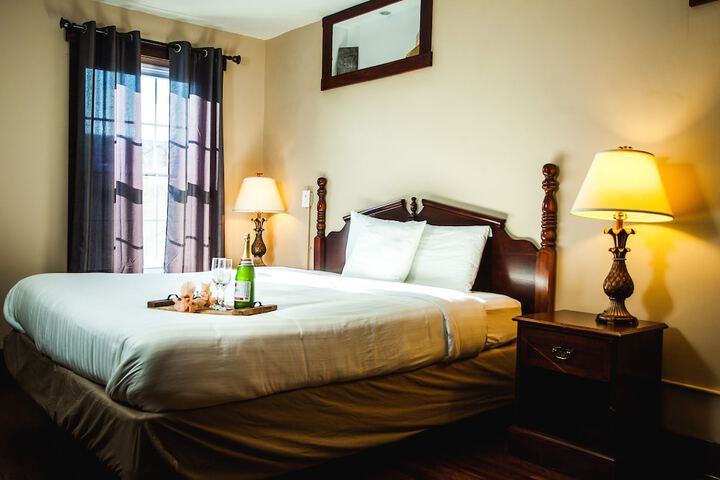 Room 15 of 22