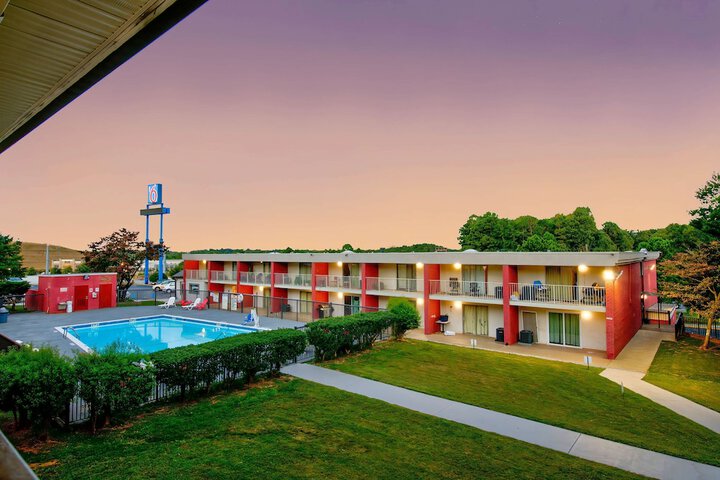 Hotel 3 of 25