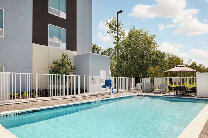 Pool 4 of 36