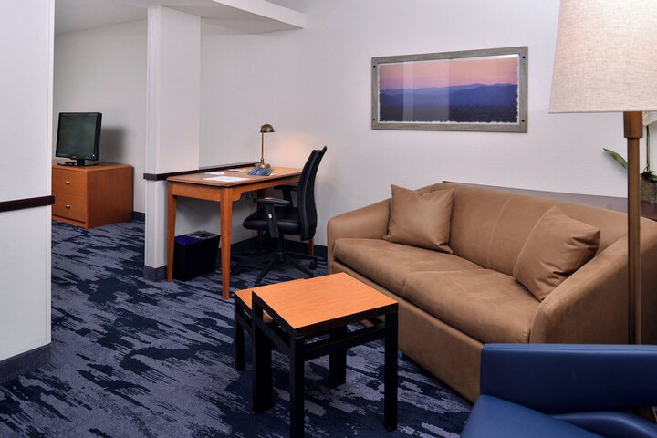 Room 34 of 43