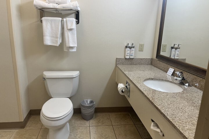 Room 52 of 111